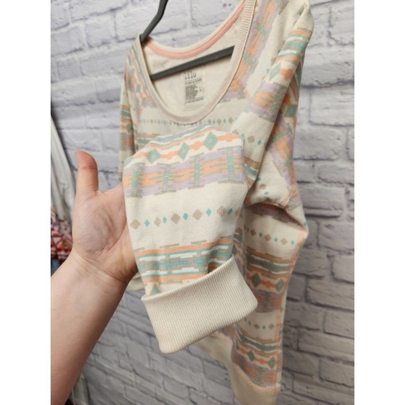2/$25 LiLu Long Sleeve Scoop Neck Cream Blouse W/ Pale Pastel Geometric size L - Picture 11 of 12